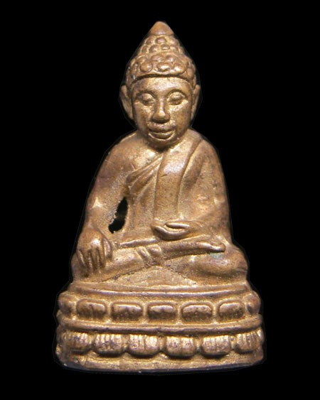 ### เคาะเดียว ### พระชัยวัฒน์ หล่อทองเหลืองค่ะ