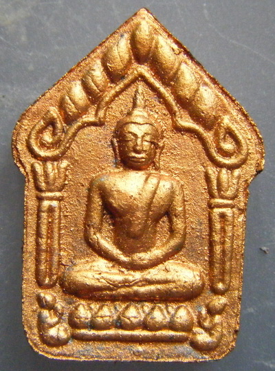 พระขุนแผนผงพรายกุมาร รุ่น “เทพรัญจวน” เคลือบบรอนซ์ทอง ฝังตะกรุดเงิน หลวงปู่สวัสดิ์ วัดป่าแสนอุดม