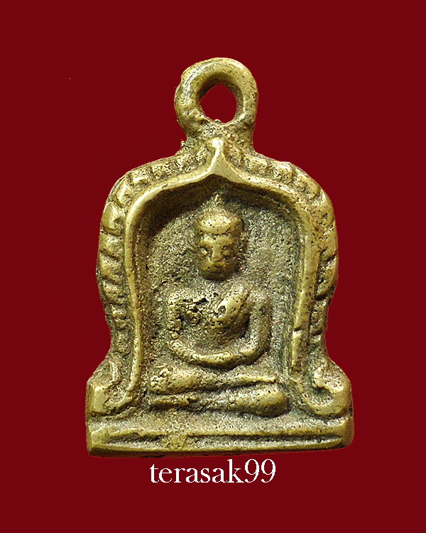 เหรียญหล่อพระพุทธ หลวงพ่อโต วัดบ้านกล้วย โคราช สวยๆราคาเบาๆ