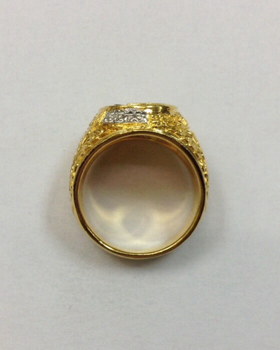 แหวนมหามงคล ภปร. ชุด"เราเทิดทูนองค์เหนือหัว" ฉลองสิริราชสมบัติครบ 60ปี ปี49 กล่องเดิม อุปกรณ์ครบ