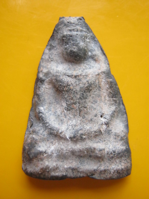 พระร่วงนั่ง ซุ้มเรือนแก้ว