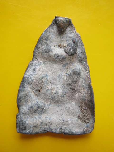 พระร่วงนั่ง ซุ้มเรือนแก้ว