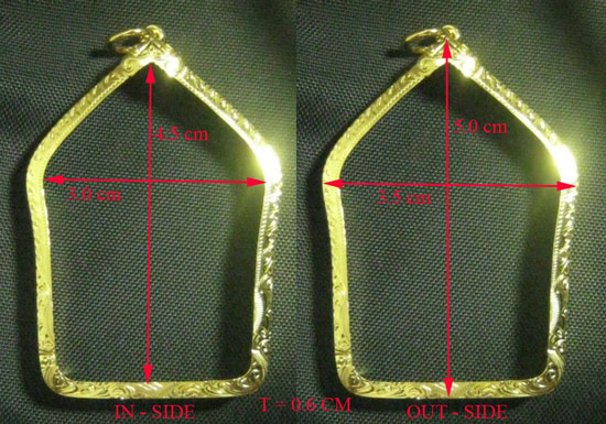 กรอบทองคำยกซุ้มหัวสิงห์ ขุนแผนใหญ่ บล๊อคแรก บล๊อคสอง หลวงปู่ทิม หลวงพ่อสาคร นน 2.97 ราคา 3970