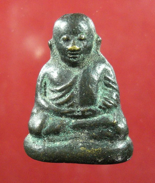 หลวงพ่อเงินวัดบางคลาน รุ่นปืนแตก ปี 2528