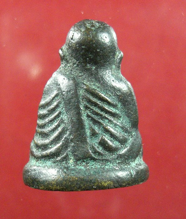 หลวงพ่อเงินวัดบางคลาน รุ่นปืนแตก ปี 2528