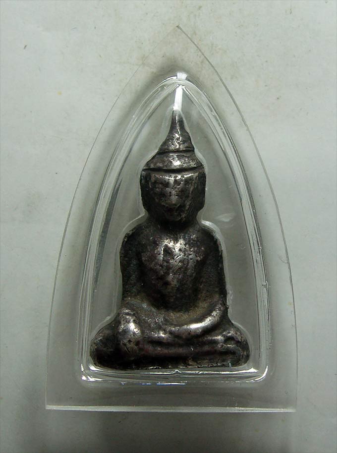 พระยอดธง เนื้อเงิน จ.อยุธยา