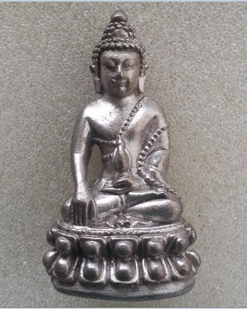พระกริ่ง นวกานต์ธำรง หลวงพ่อส่วนเนื้อนวะก้นเงิน สร้าง199องค์ วัดหนองคล้า อ.ศรีราชา จ.ชลบุรี 