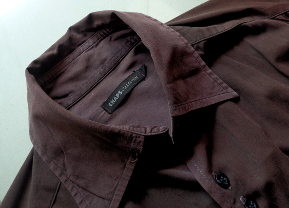 เสื้อเชิ๊ต CHAPS ของแท้ กระเป๋าหน้าแบบถุง(ใส่ของได้มากขึ้น) พร้อมดีไซน์กระดุมคู่ เท่ห์ไม่เหมือนใคร