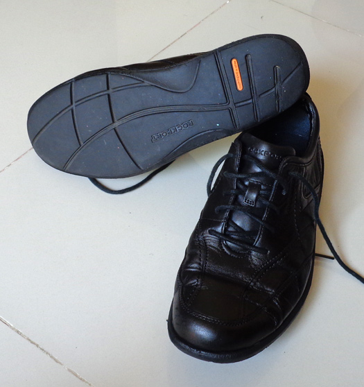 รองเท้า ROCKPORT ของแท้ หนังดำ เบอร์ 42 สวยจ้า