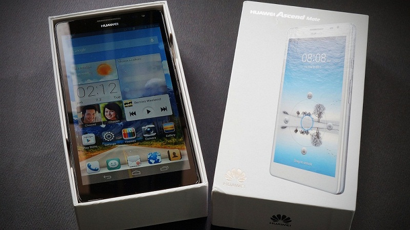 ขาย Huawei asscend mate 6.1 สภาพดี ไม่ซ่อมไม่ตก อุปกรณ์ครบยกกล่อง ใช้งานปกติ