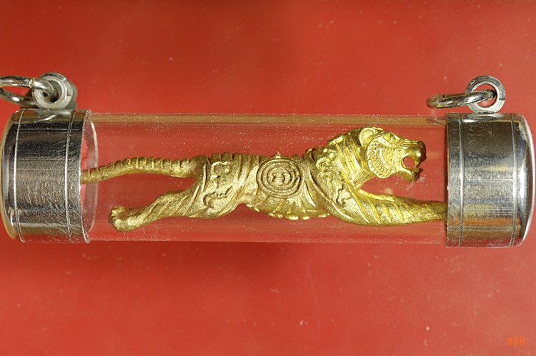 เสื้อรุ่น 5 หลวงปู่แย้ม วัดตะเคึยน พิมพ์ใหญ่