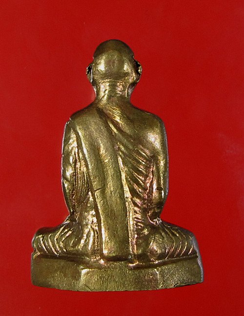 รูปเหมือนปั๊ม หลวงพ่อเดิม วัดหนองโพ "" ออกวัดหนองบัว รุ่นเสาร์๕ พ.ศ.2536 "" กล่องเดิม (6)