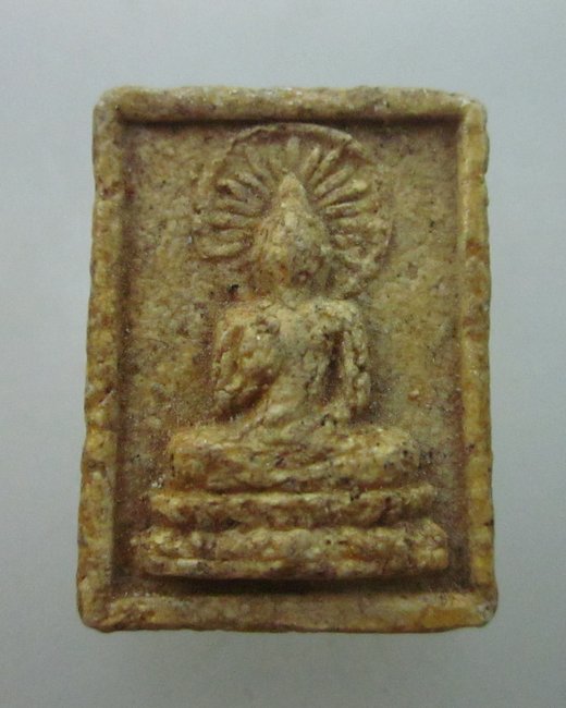 พระเนื้อผงหลวงปู่เช่ง