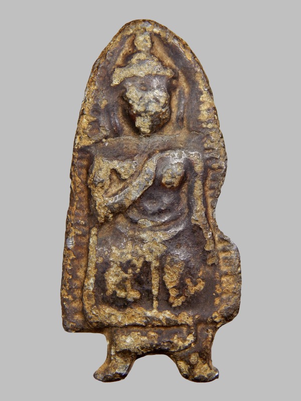 พระร่วงยืน เท้าถ่าง กรุวัดปราสาทเมืองสิงห์ จ.กาญจนบุรี