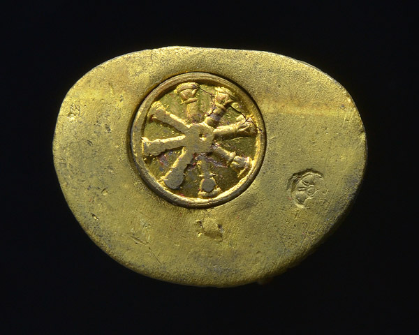 ลอยองค์ กริ่ง องค์พ่อท้าวจตุคามรามเทพ เนื้อทองชนวน รุ่นบูรณะเจดีย์ราย 50