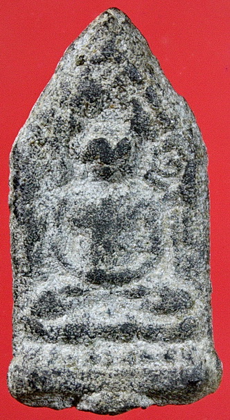 พระเนื้อชินกรุวังบัว จ.เพชรบุรี พิมพ์สมาธิห้าเหลี่ยม