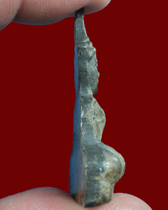 พระท่ากระดาน เนื้อตะกั่วสนิมแดง วัดบ้านทอง(ท่าล้อ) กาญจนบุรี