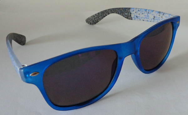 แว่นตากันแดดแฟชั่น ทรงRAY BAN สีสวยครับ