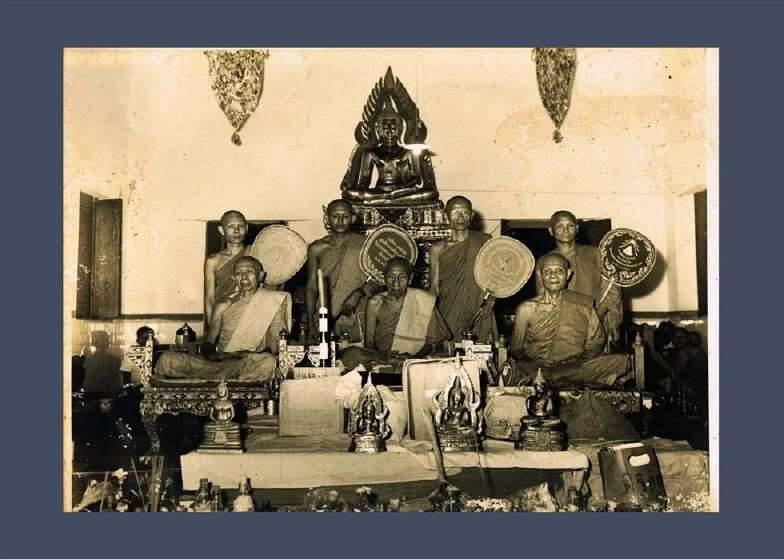 นางพญา+ พระรอด + นางกวัก เนื้อดำ หลวงพ่อาทบ วัดกระบกขึ้นผึ้ง หลวงปู่ทิมปลุกเศกปี 05