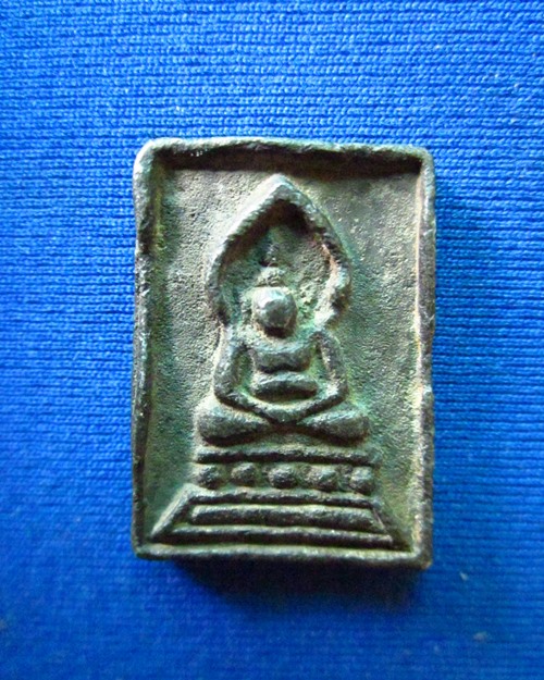 หลวงปู่ศุข วัดปากครองมะขามเฒ่า