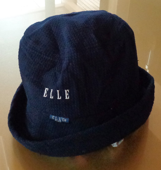 หมวก ELLE แบรนด์ดัง ทรงสวย ใส่แบบลำลองสบายๆครับ