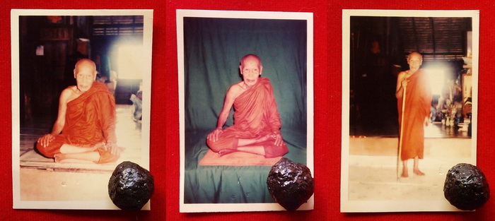 ( 3 ชุด )..ลูกอมชานหมาก+รูปภาพ(ตอกโค๊ด)พ่อท่านมุ่ย วัดป่าระกำเหนือ เมืองนครศรีธรรมราช ราคาเบาๆ