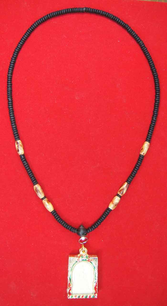 (((วัดใจเคาะเดียว10 บาทแดง)))สร้อยผสมเม็ดกะลาตาเดียว+หัวกลางไม้มงคล ความยาว ๒๕ นิ้ว แบบ ๑ ห่วง ๒ เส้