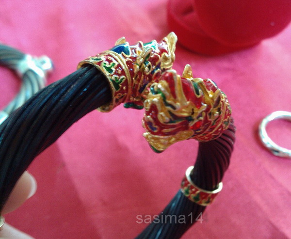 ปกป้องคุ้มครอง ป้องกันจากสิ่งไม่ดี เสริมสร้างบารมี