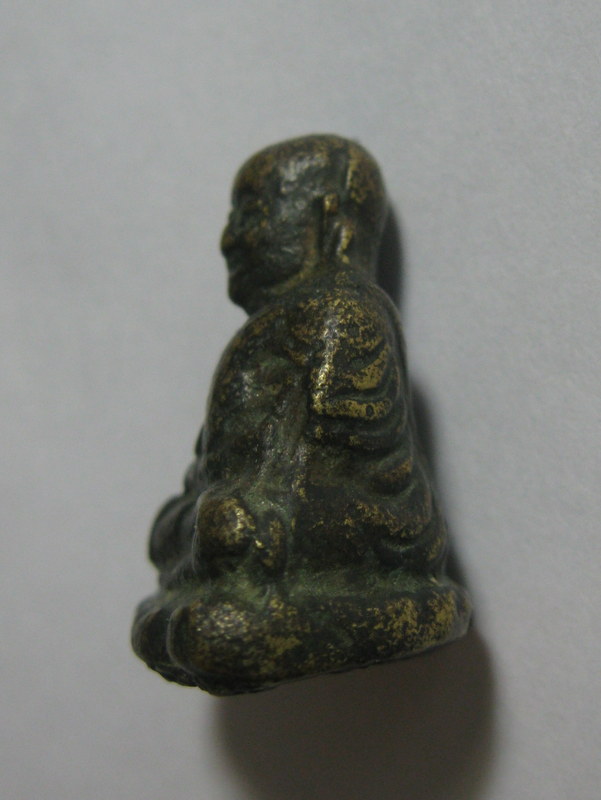 หลวงพ่อเงินขี้ตา3 ชาย กรุวัดใหม่คำวัน พิมพ์กลาง พระดูง่าย