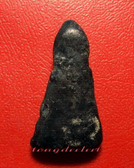 พระท่ากระดานน้อยกรุศาลเจ้า จ.ราชบุรี เนื้อตะกั่วสนิมแดง เกศยาว สวยมากค่ะ