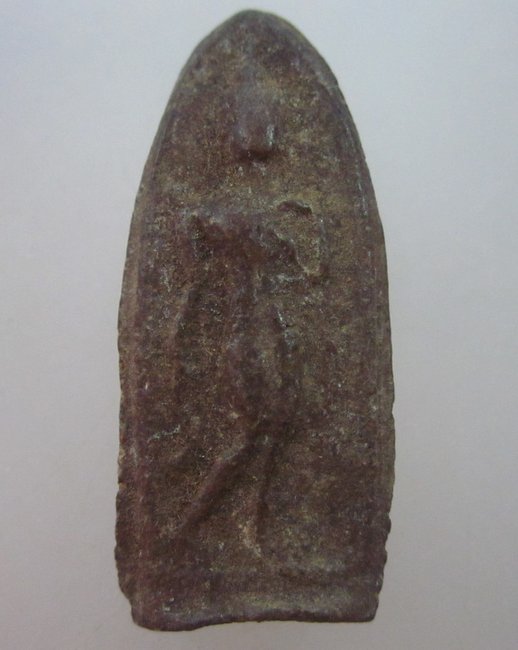 พระลีลาเนื้อผงไม่ทราบที่ครับ