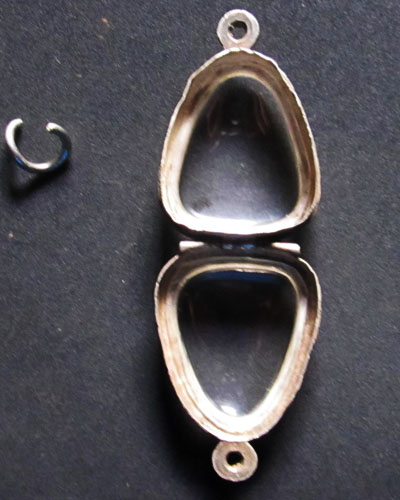 ตลับเงินสามเหลี่ยม มือสอง