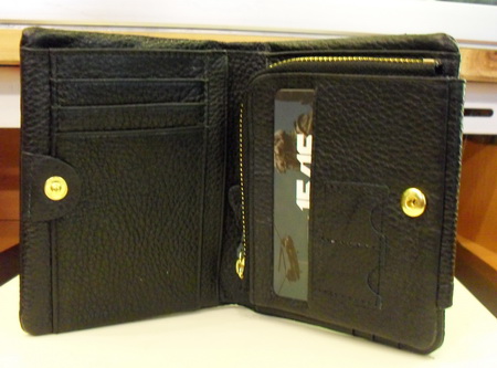 กระเป๋าสตางค์ 15/16 หนังแท้ สีดำ