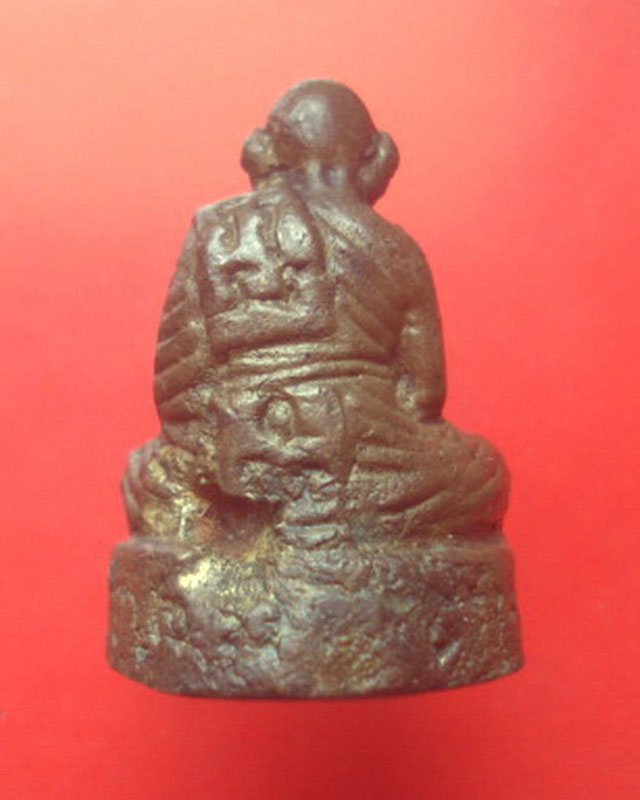 รูปหล่อหลวงปู่จันทร์ วัดจานเขื่อง จ.อุบลราชธานี