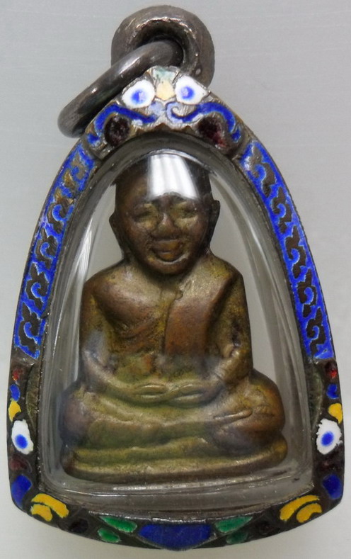 หลวงพ่อเงิน บางคลาน ปี15 วัดดงมูลเหล็ก พิมพ์ฐานรักบี้ สวยตลับเงินพร้อมใช้