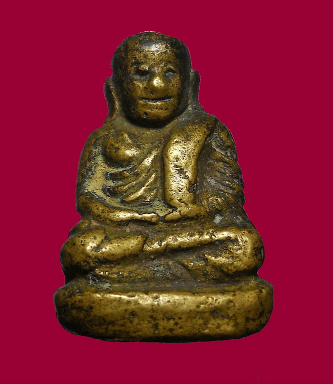 รูปหล่อ ลพ.เงิน พิมพ์นิยม วัดบางคลาน พิจิตร  เนื้อเก่าสวย 