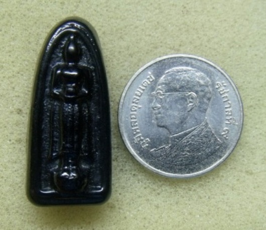 **วัดใจ**พระปางอุ้มบาตรประจำวันพุธ เนื้อแร่พรหมชะแง้ หลวงพ่ออุ้น วัดตาลกง**