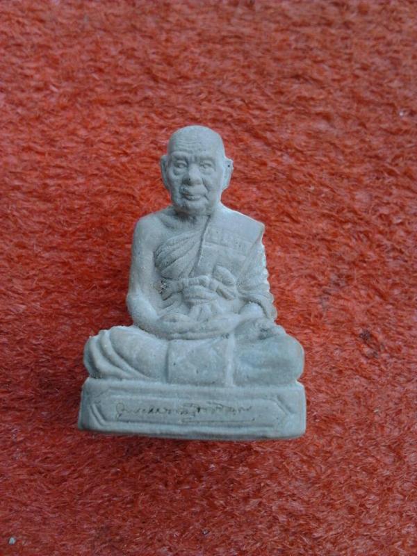 รูปเหมือนหล่อเบ้าทุบโบราณ หลวงพ่อฟู วัดบางสมัคร