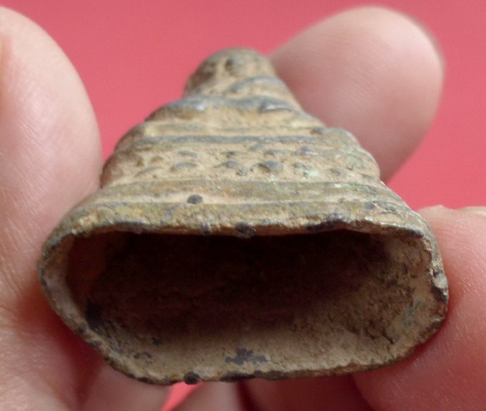 พระสังกัจจายน์ ลอยองค์ กรุวัดโปรดเกศ นนทบุรี