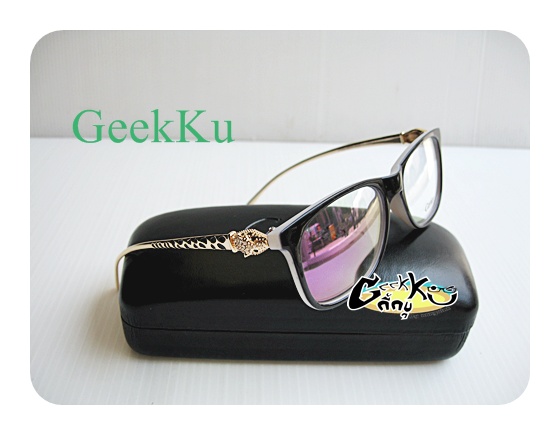 ล้างสต๊อก................กรอบแว่นตา ซื้อ 1 แถม 1........... .......................... ...เคาะเดียว