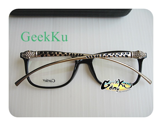 ล้างสต๊อก................กรอบแว่นตา ซื้อ 1 แถม 1........... .......................... ...เคาะเดียว