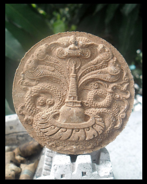 >> เคาะเดียว << จตุคามรามเทพ รุ่นเสวยสุข เนื้อว่านโค๊ตกรรมการ สีน้ำตาล