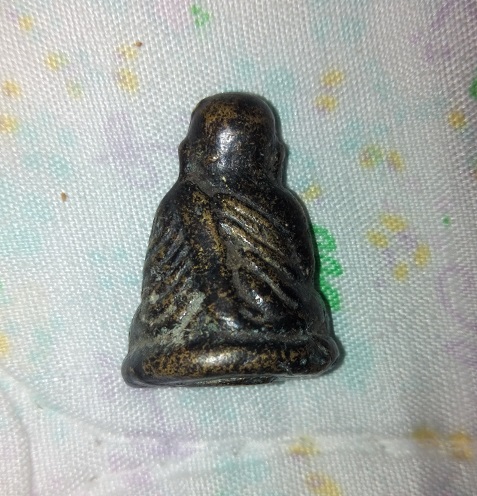 รูปหล่อหลวงพ่อเงิน ฟ้าคำรณ สวยเดิมไม่แพงครับ