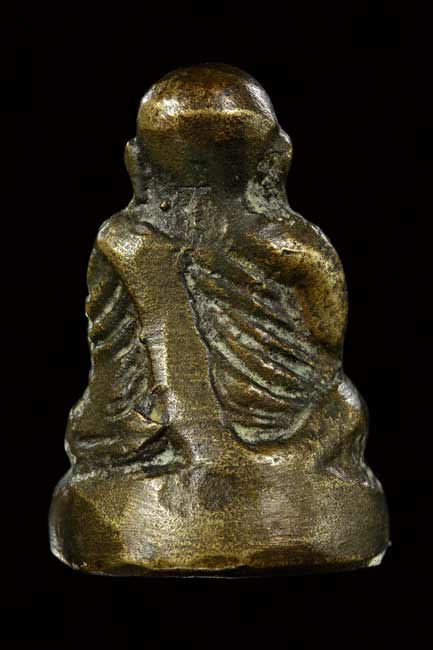 รูปหล่อหลวงพ่อเงิน พิมพ์ฐานสูง กรุวัดขวางเดิมๆครับ