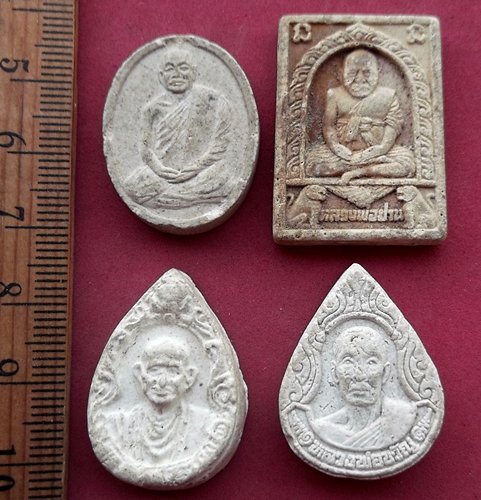 เคาะเดียวแดง เริ่ม 10 บาท กับ พระเนื้อผง ..AY63