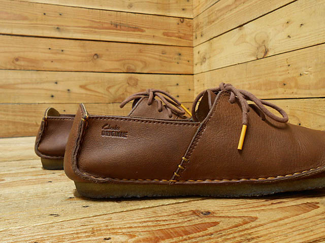 CLARKS เเจ่มๆ