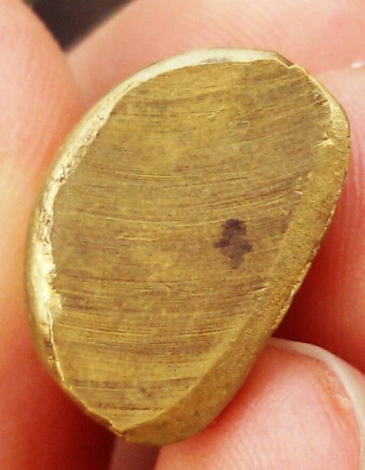 หลวงพ่อเงินรุ่น เพิร์ธปี37 เนื้อทองเหลือง พระสวยตามรูปเลยครับ