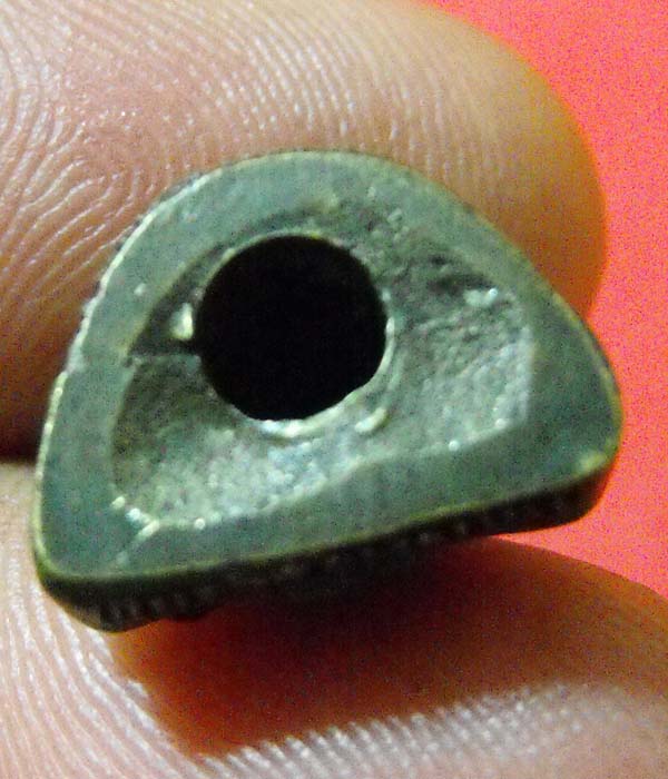 รูปหล่อหลวงพ่อทองสุข วัดโตนดหลวง จ.เพชรบุรี เบาๆๆ