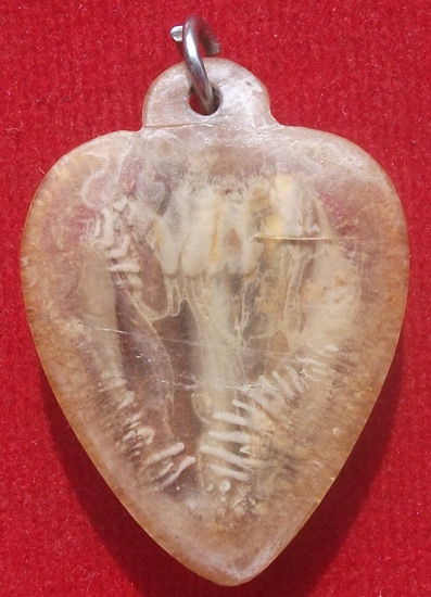 รูปล็อกเก็ตหลวงพ่อแดงวัดเขาบันไดอิฐหลังตะกรุดสามกษัตริย์เก่าๆเดิมๆ