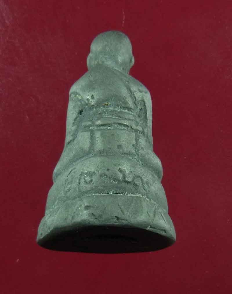 รูปหล่อโบราณ สมเด็จลุน วัดบ้าน เวินไซ นครจำปาศักดิ์ ประเทศลาว (สปป.ลาว)